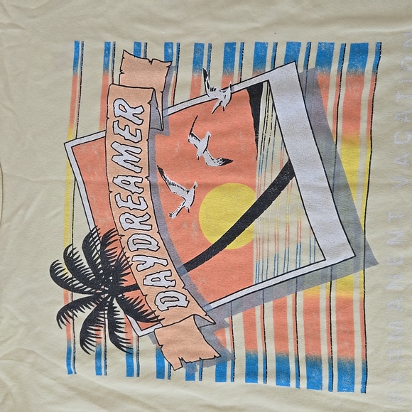 Daydreamer Yellow Graphic Tee permanent vacation palm tree sunset - Picture 3 of 9